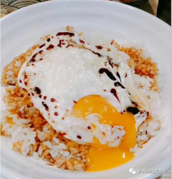 邵子恒初雪饭撒,邵子恒迎首雪美食共享